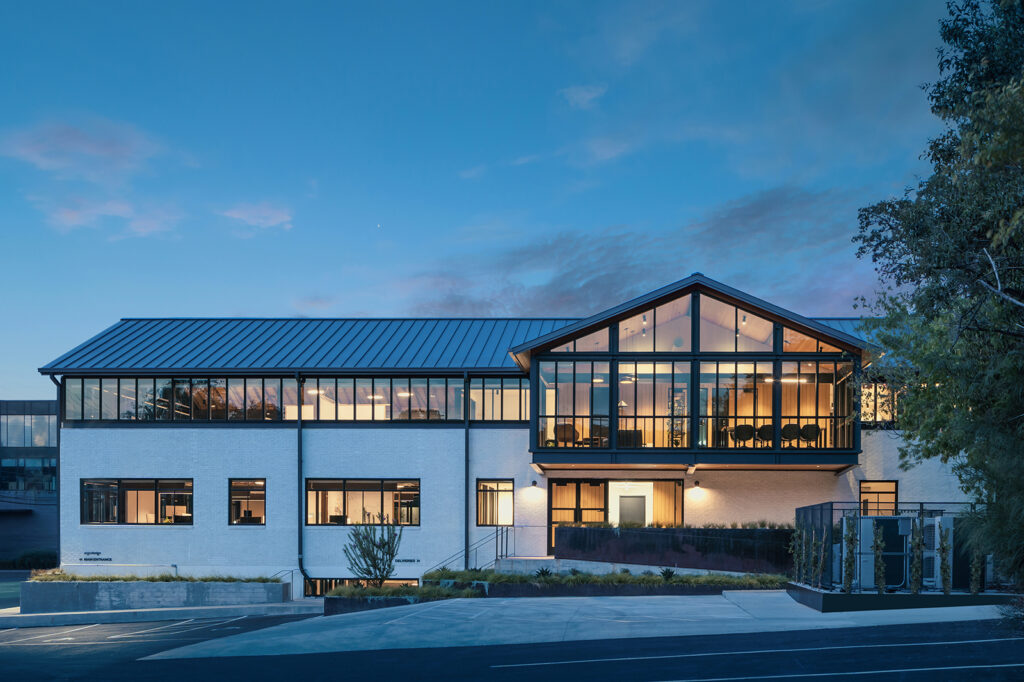 Greater Goods Coffee / Michael Hsu Office of Architecture