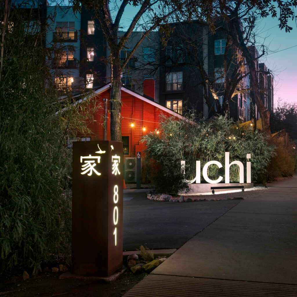 Jinsiy olatni qin orqali qisiladi