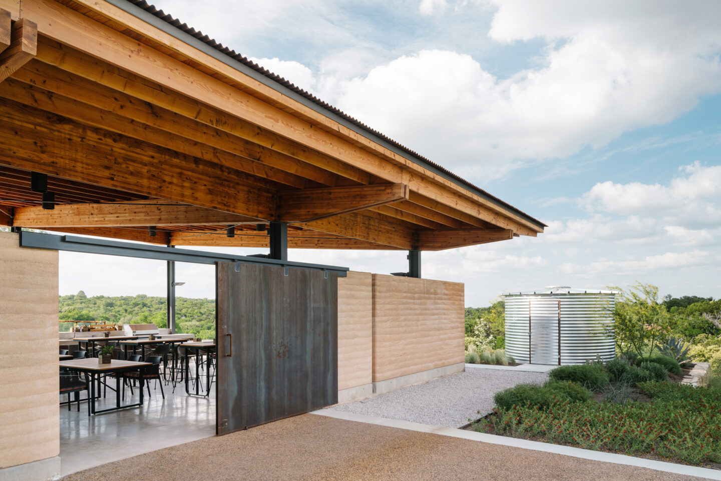 Wolf Ranch Den | Michael Hsu Office of Architecture